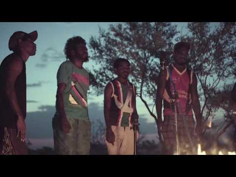 Ngurra Waljalku - Filmed live in Wangkatjungka