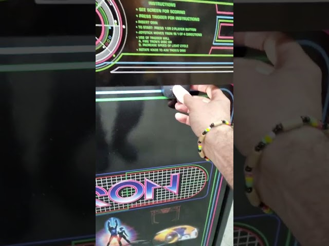 Vídeo relacionado con Máquina Arcade Recreativa 2 Jugadores | Incluye PC Intel i5 | 8GB de RAM | 128GB M2 | Joysticks Arcade Americanos | PandoraBox | 6 Botones | Free Play | Windows 11 | HDMI | USB Batocera 256GB