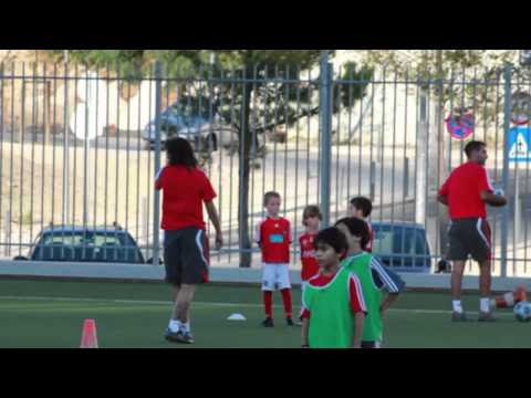 BENFICA FAVOLAS - Escolas 2003 - Treinos na LUZ HD