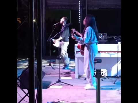 Katka Knechtova - Za tebou / live