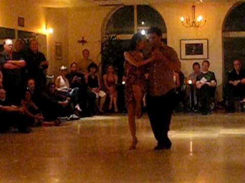 Tristeza, separaciones - Carol Horowitz y Julio Otero - Studio Tango Montreal