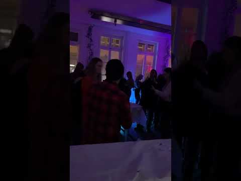 Drink & Paint Stuttgart more info on Instagram: alikasap05