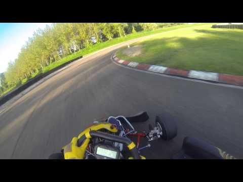 KARTING ROTAX MAX VS X30