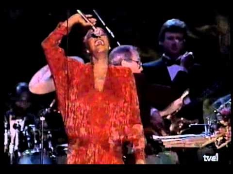 I'll Never Love This Way Again & That's What Friends Are For - Dionne Warwick Spain 1990