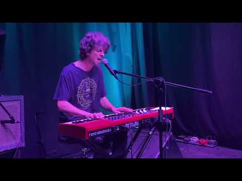 Euros Childs - Diamonds Of Monte Carlo @ La La La Ortuzar, Buenos Aires, Argentina, 2025-09-10