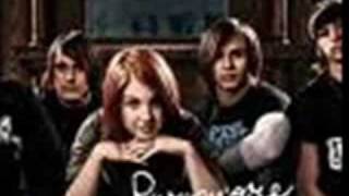 Avril Lavigne Girlfriend VS Paramore Misery Business Remix