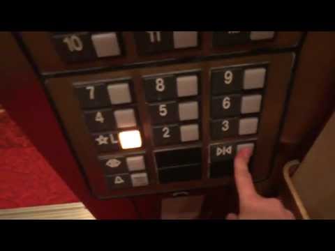 A Nice FAST Series One Otis traction elevator @ The Kansas City Marriott Kansas City MO