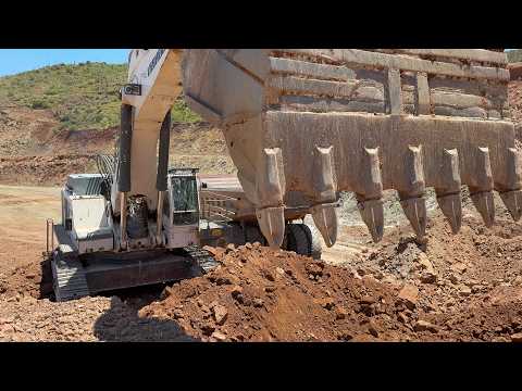 Liebherr 984 Excavator Loading Blasted Materials On Cat 777C & D Dumpers - Sotiriadis/Labrianidis 4k