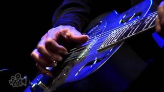 Harry Manx - Nine Summers Lost (Live in Sydney) | Moshcam