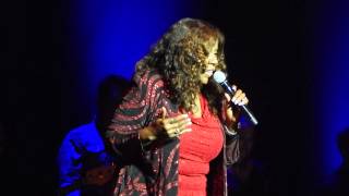 15. You&#39;re right on time - Gloria Gaynor [LIVE IN ARGENTINA 10-09-2014]