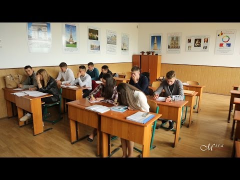 Clasa a 12a C clip curs festiv  by MIRA Studio