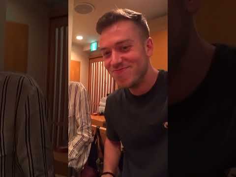 Ich habe sie ausgetrickst und ihr Sushi genommen 😂😂 #Shorts