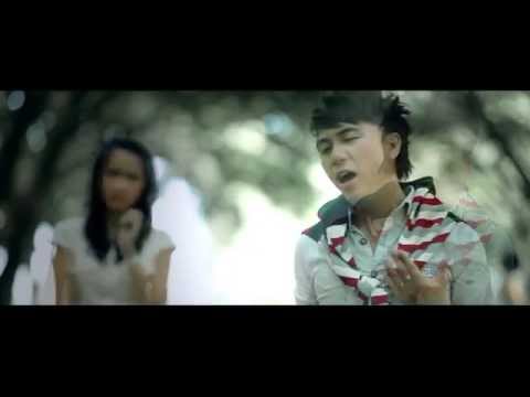 Thể hiện bởi Thùy Chi