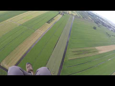 Ameide - The Netherlands - 22-06-2019 - 16:34 - Maurik Paragliding