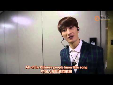 Zhoumi cheering for Jiyeon