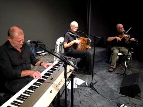 "Den gamle hans vals" -LANG LINKEN - Danish folkdancemusic