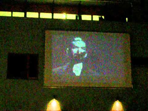 Dušan Vitázek - Brány jsou zamčené (Josef a jeho úžasný pestrobarevný plášť)