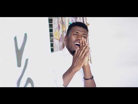 Shadrack robert ft Angel BernarNavyboy mungu nilinde video cover powered by navyboy video production