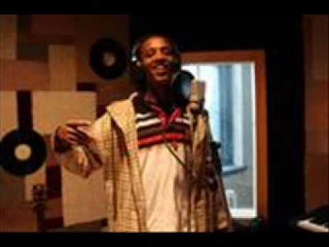 PETER BONES FEAT-MONEY AND CECE-THEY COMMIN FROM DA BACK -FREESTYLE