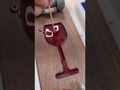 Black walnut wine glass board with @blackdiamondpigments_com “savage” in @craftedelementsco wine bot