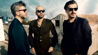 Redd-Aşk Virüs (Mükemmel Boşluk)