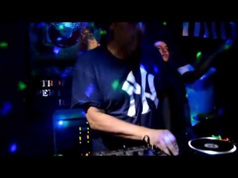 MC Music Culture Presents : VICTOR SIMONELLI - o6.12.14 - The Loft.