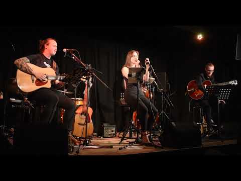 I See fire - Homegrown (The acoustic project) mit Judith Geissler