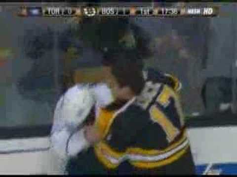 Bell vs Lucic Nov 15, 2007