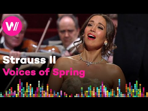 Nadine Sierra singt „Stimmen des Frühlings“ von Johann Strauss II | Wiener Opernball 2025