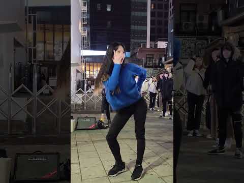 20230131 Tue. HyoJin#김효진&YuKagawa#유카가와 Hongdae Busking 홍대 버스킹 SnowHorse#눈말 212308