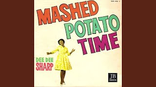 It Keeps Right On a Hurtin&#39;