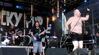 Mucky Pup - You Stink, But I Love You (Live @ Geuzenpop festival 2012, Enschede)