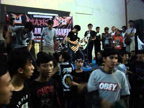 Clash by Medusa - Worst Aphorism of The Saint live at Cianjur Satu Dalam Keberagaman