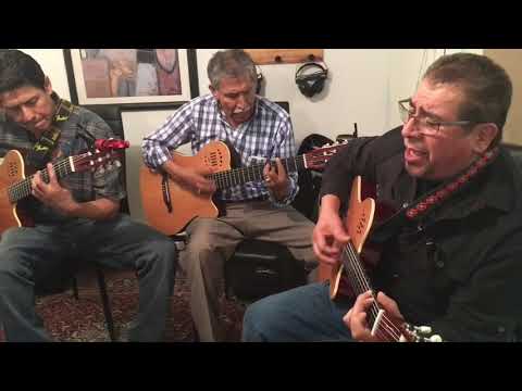 Sonccollay los Provincianos del Peru - Guitarra Ayacuchana