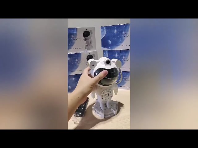 Vídeo relacionado con Recsg Proyector Galaxy Astronaut, altavoz Bluetooth para música,generador de ruido blanco para conciliar el sueño, con mando a distancia y temporizador, luz nocturna para niños y adultos, regalo.