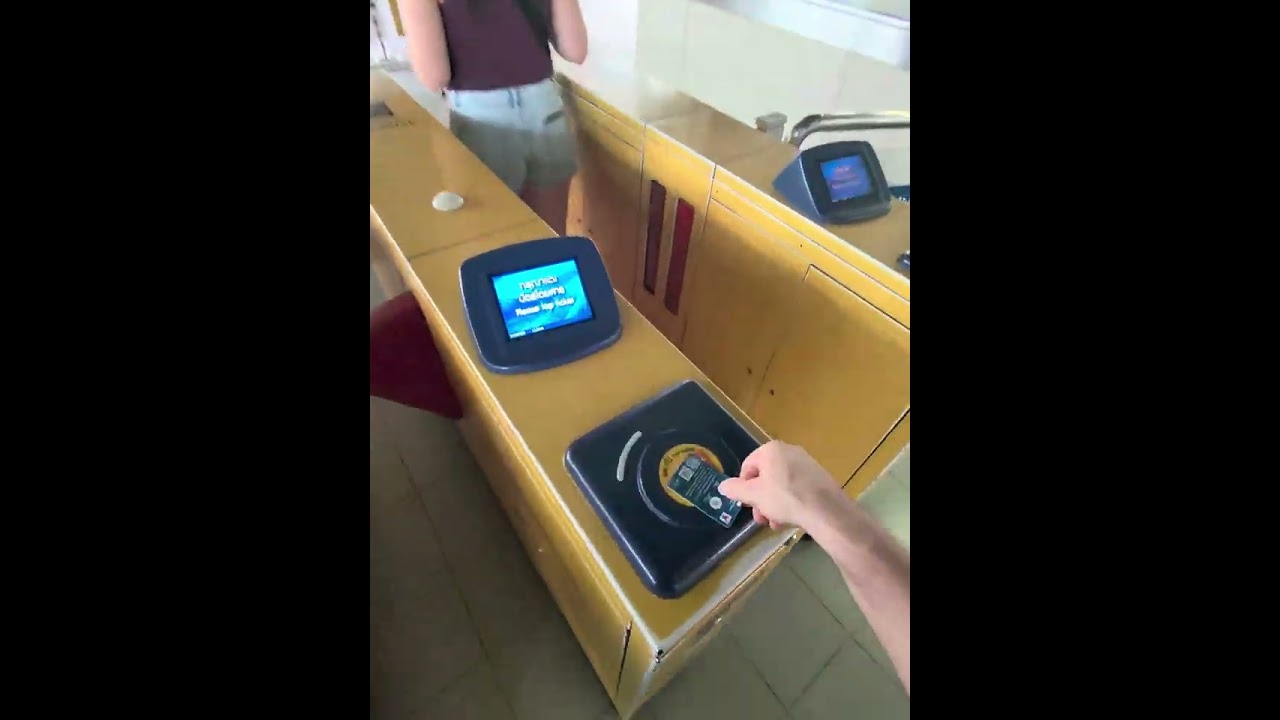 Bangkok Metro Turnstile Phone Payment