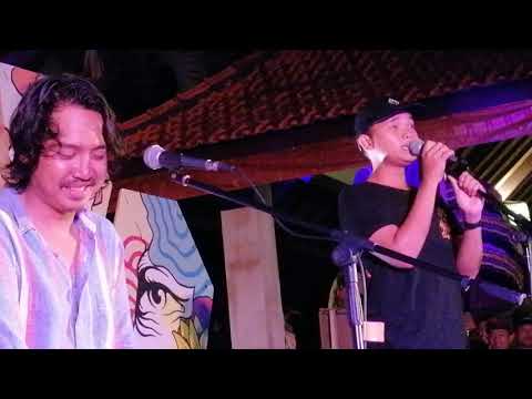 Mejanji dijalan(De Alot) - cover Gunawarma dan Man Angga #NosstressBali