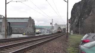 preview picture of video 'České dráhy (ČD) Güterzzug in Ústí nad Labem, Střekov/ freight train near Střekov castle'