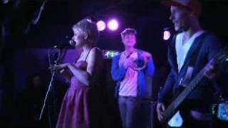 Alphabeat - Boyfriend (Live)