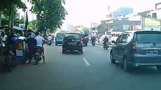 preview picture of video 'Blusukan Jl. KH Mas Mansyur ke Thamrin City'