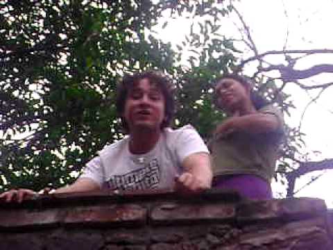 Cesar Robles cantando las mañanitas