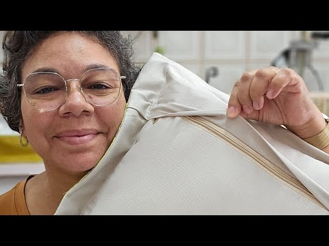 Almofada com ziper embutido