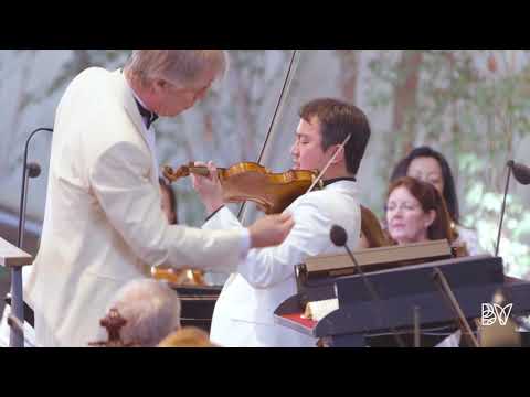 ベールでスペインを味わう。フランク・ファンがソロでスポットライトを浴びる (A Taste of Spain in Vail: Frank Huang Takes the Solo Spotlight)