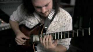 Video thumbnail for TU-88 with Alex Hutchings (Part 2/2) by Roland UK