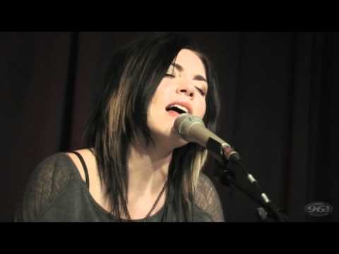 Skylar Grey: Love The Way You Lie / I Need A Doctor