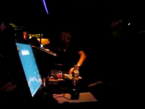 JAMES ZABIELA@FLUID 13/10/07