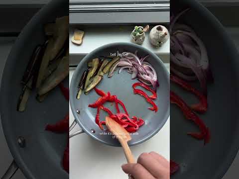 I CAN’T stop making this One Pan Korean meal