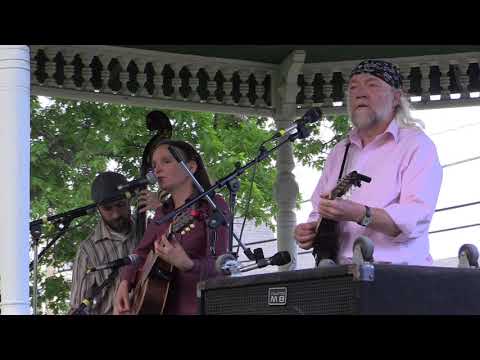 Heather Pierson Acoustic - Trio first set