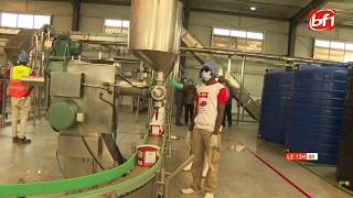 Agroalimentaire: le Premier ministre s'imprègne du fonctionnement de l'usine de tomate SOBTO