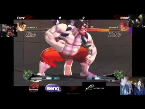 USF4 [HKesports] Terry (Honda) vs. Daigo Umehara (Evil Ryu)